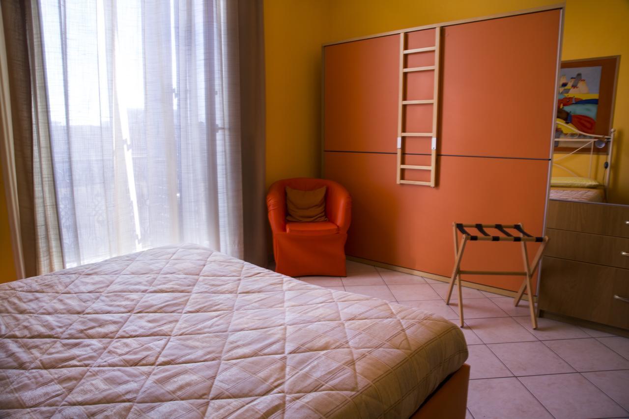 Al Centro E Meglio B&B Naples Exterior photo