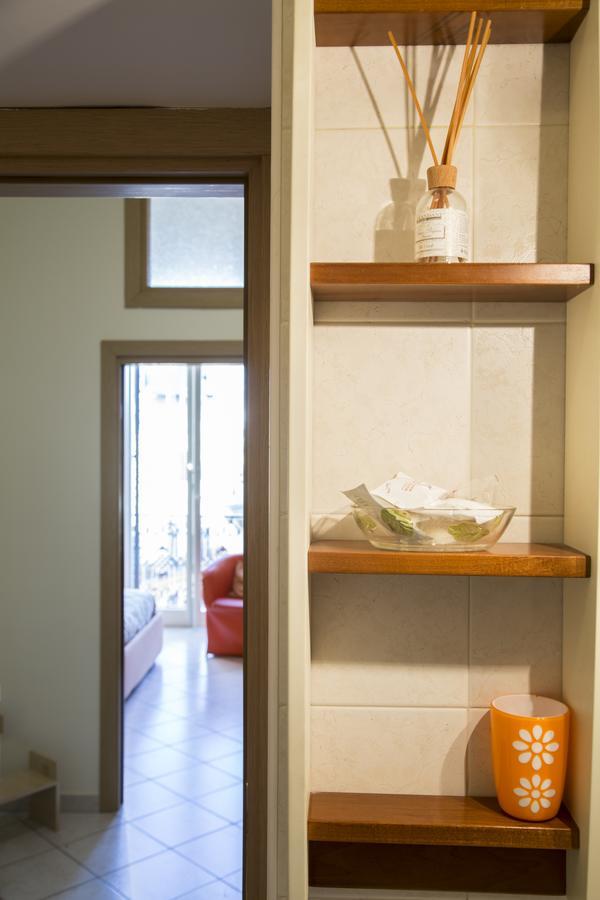 Al Centro E Meglio B&B Naples Exterior photo